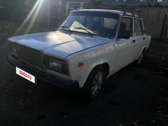 2010 Lada (ВАЗ) 2107, белый, 60000 рублей