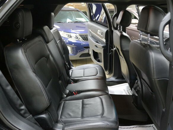 2018 Ford Explorer V Рестайлинг, чёрный - вид 15