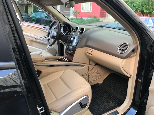 2009 Mercedes-Benz M-Класс 350 II (W164) Рестайлинг, чёрный - вид 4