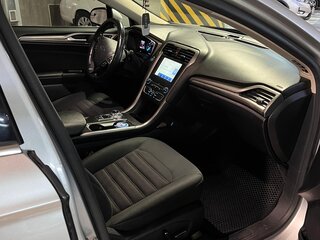 2017 Ford Fusion (North America) II Рестайлинг, серый, 1400000 рублей, вид 5