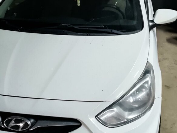 2013 Hyundai Solaris I, белый, 630000 рублей - вид 2