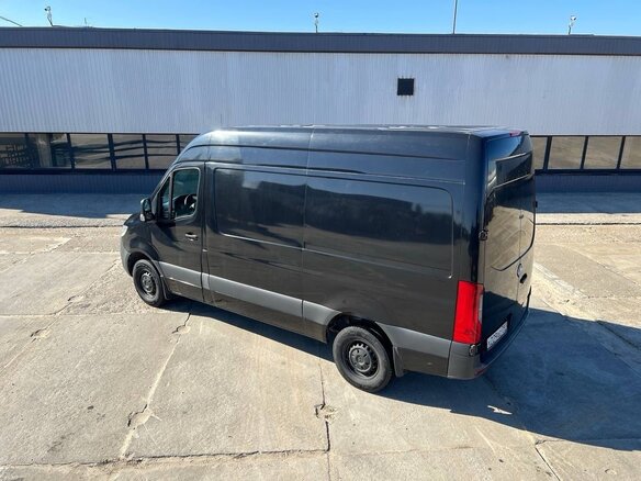 2020 Mercedes-Benz Sprinter, чёрный, 2750000 рублей
