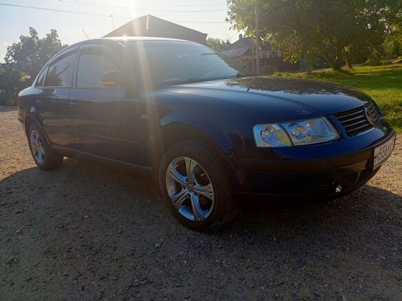1998 Volkswagen Passat B5, синий, 570000 рублей - вид 12