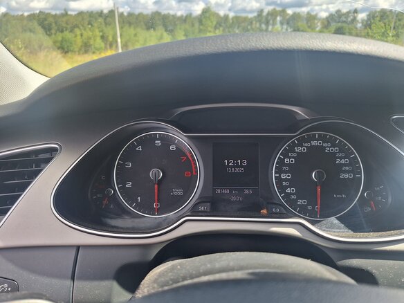 2012 Audi A4 IV (B8) Рестайлинг, серый, 1180000 рублей - вид 5