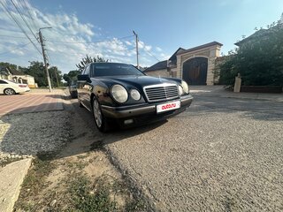 1999 Mercedes-Benz E-Класс 240 II (W210, S210), чёрный, 370000 рублей, вид 5