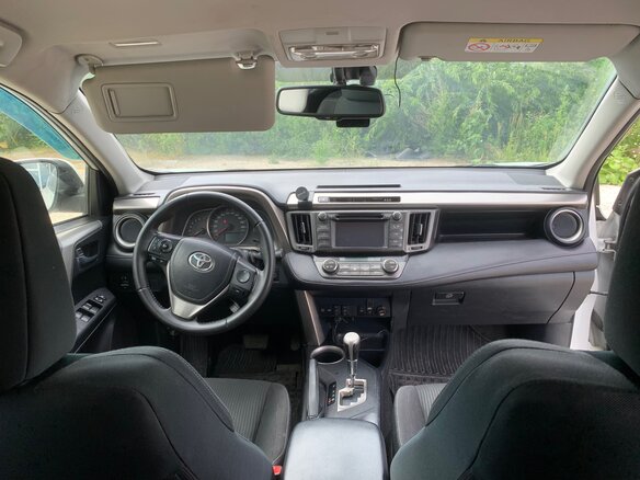 2013 Toyota RAV4 IV (XA40), белый, 1600000 рублей - вид 10