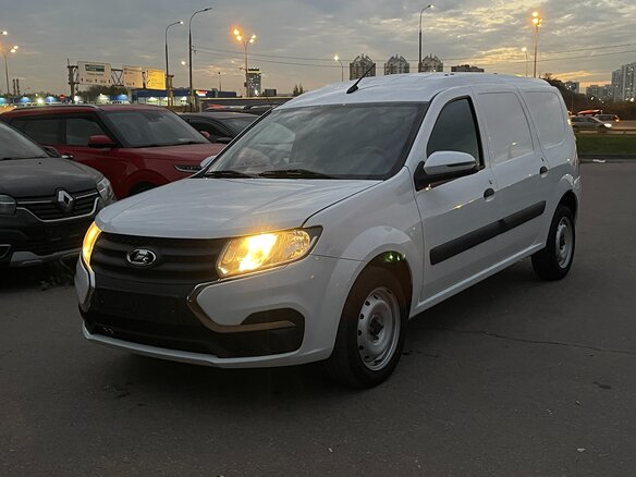 2024 Lada (ВАЗ) Largus I Рестайлинг, белый, 750000 рублей - вид 2