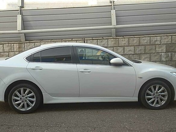 2010 Mazda 6 II (GH) Рестайлинг, белый - вид 4