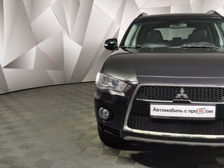 2011 Mitsubishi Outlander II Рестайлинг, чёрный, 1490000 рублей, вид 3