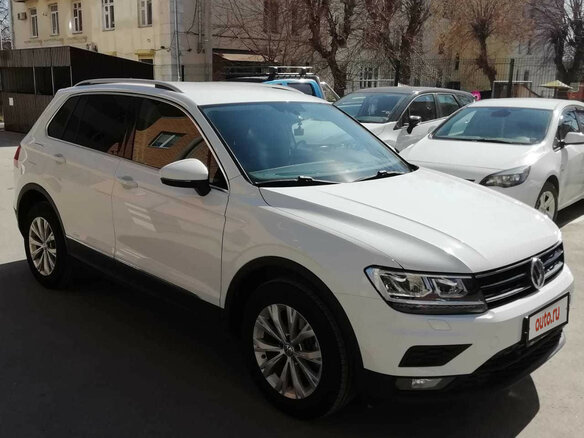 2018 Volkswagen Tiguan II, белый