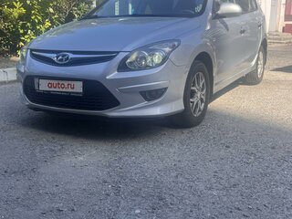 2011 Hyundai i30 I Рестайлинг, серый, 915000 рублей, вид 1