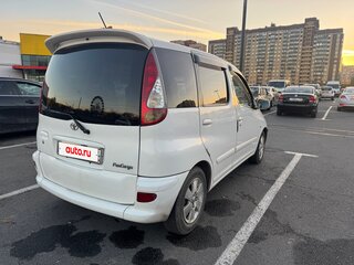 2003 Toyota FunCargo, белый, 570000 рублей, вид 3