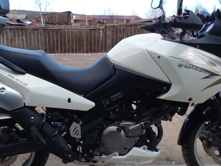 2010 Suzuki V-Strom DL 650, белый, 580000 рублей, вид 3