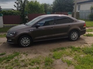 2017 Volkswagen Polo V Рестайлинг, коричневый, 900000 рублей, вид 5