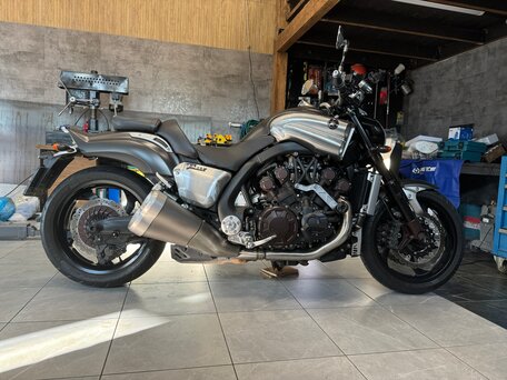 2014 Yamaha VMAX 1700, чёрный, 1550000 рублей, вид 3