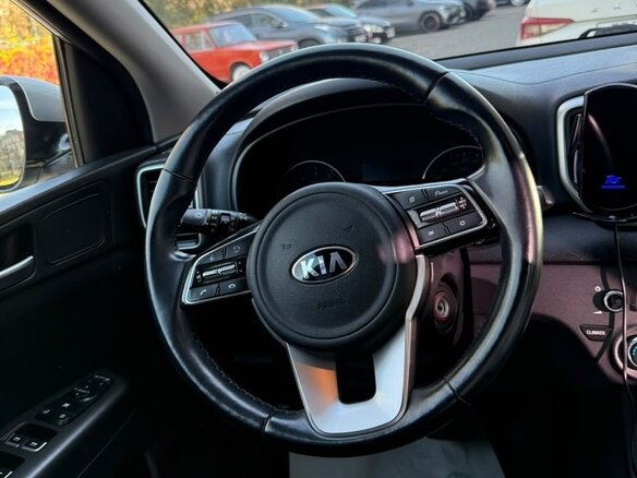 2019 Kia Sportage IV Рестайлинг, серебристый, 2350000 рублей - вид 11
