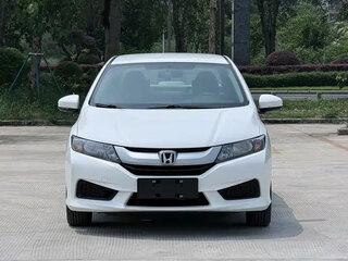 2017 Honda Grace I, белый, 900222 рублей, вид 2