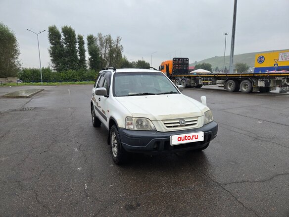 1996 Honda CR-V I, белый, 380000 рублей