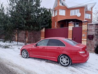 2009 Mercedes-Benz C-Класс 200 III (W204), красный, 1490000 рублей, вид 5
