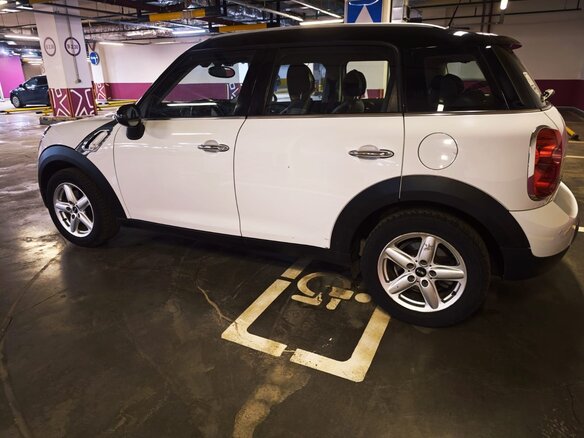 2013 Mini Countryman Cooper I, белый, 1300000 рублей - вид 12