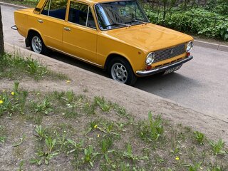 1981 Lada (ВАЗ) 21011, золотистый, 299000 рублей, вид 1