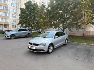 2012 Volkswagen Jetta VI, серебристый, 875000 рублей, вид 2