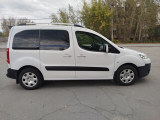 2012 Peugeot Partner II, белый, 900000 рублей, вид 4