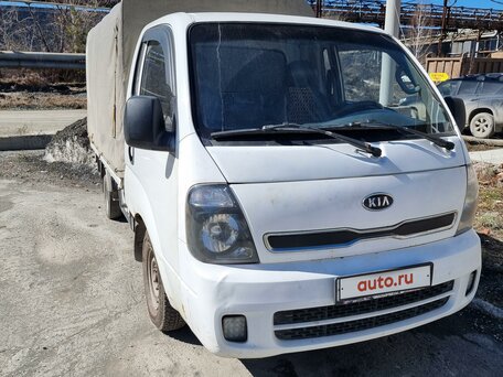 2012 Kia Bongo, белый, 900000 рублей, вид 1