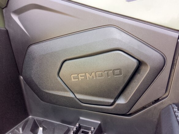 2023 CFMoto CFORCE 400L EPS, зелёный, 1000000 рублей - вид 8