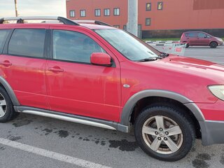 2005 Mitsubishi Outlander I, красный, 450000 рублей, вид 3