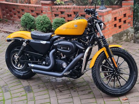 2011 Harley-Davidson Sportster 883, жёлтый, 799000 рублей, вид 5