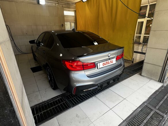 2017 BMW 5 серии 520d VII (G30/G31/G38), серый, 4400000 рублей - вид 6
