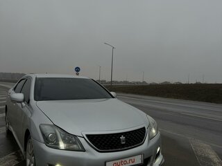2009 Toyota Crown XIII (S200), серый, 1800000 рублей, вид 1