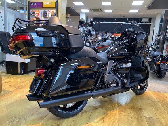 2020 Harley-Davidson Road Glide, чёрный - вид 1