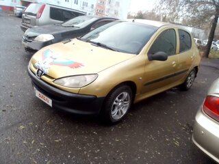 2003 Peugeot 206, жёлтый, 195000 рублей, вид 2