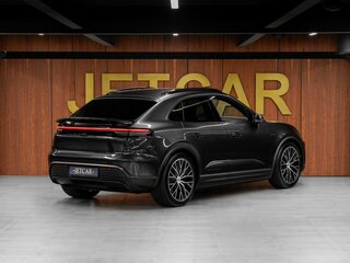2026 Porsche Macan II, чёрный, 16300000 рублей, вид 5