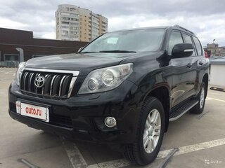 2013 Toyota Land Cruiser Prado 150 Series Рестайлинг 1, чёрный, 3820000 рублей, вид 1