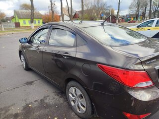 2014 Hyundai Solaris I Рестайлинг, коричневый, 975499 рублей, вид 2