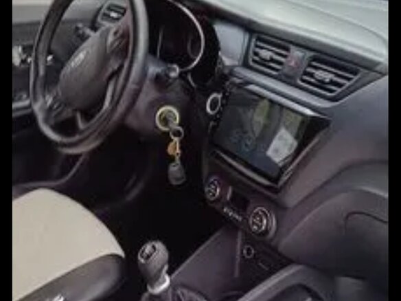 2011 Kia Rio 5-speed III, белый, 750000 рублей - вид 5