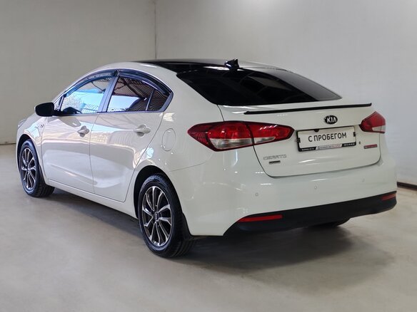 2019 Kia Cerato III Рестайлинг (Classic), белый, 1520000 рублей - вид 7