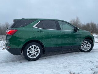 2018 Chevrolet Equinox III, зелёный, 1770000 рублей, вид 3