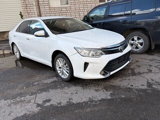 2015 Toyota Camry US Market VII (XV50) Рестайлинг, белый, 1100000 рублей, вид 4
