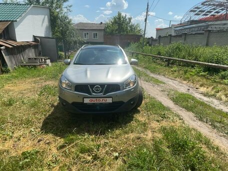 2012 Nissan Qashqai+2 I Рестайлинг, серебристый, вид 4