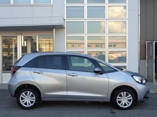 2020 Honda Fit IV, серебристый, 1100000 рублей, вид 2