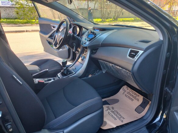 2012 Hyundai Elantra V (MD), чёрный, 1100000 рублей - вид 8