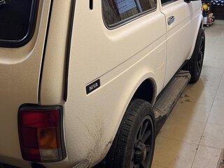 1997 Lada (ВАЗ) 2121 (4x4) I Рестайлинг, белый, 550000 рублей, вид 4