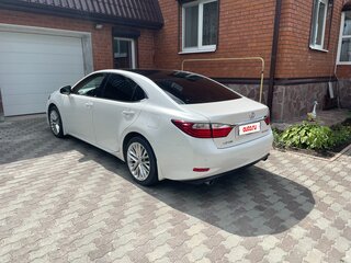 2014 Lexus ES 350 VI, белый, 2590000 рублей, вид 2