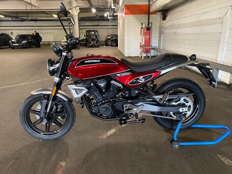 2026 Moto Morini 3 1/2, красный, 459000 рублей, вид 2