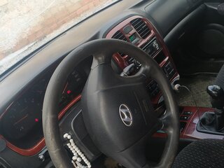 2006 Hyundai Sonata ТагАЗ IV (EF) Рестайлинг, серебристый, 220000 рублей, вид 4