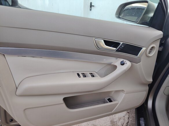 2007 Audi A6 III (C6), бежевый, 1210000 рублей - вид 8
